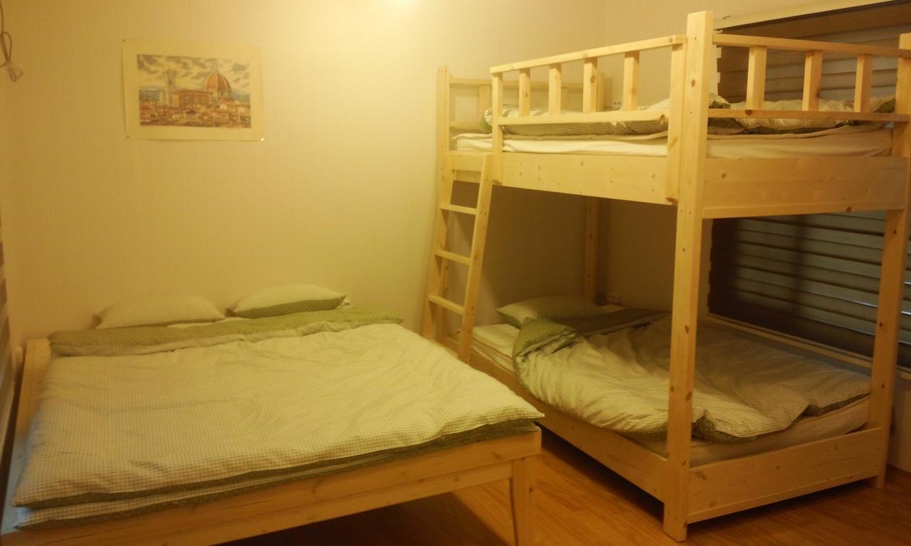 Geoje Ton Ton Guesthouse Екстер'єр фото